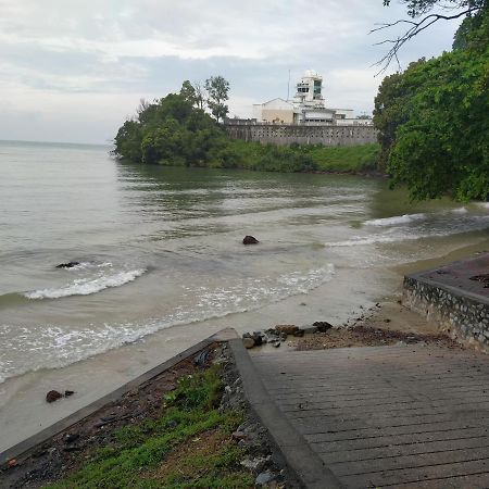Family Beach Condo Pd At Cocobay Resort Condominium Port Dickson Ngoại thất bức ảnh