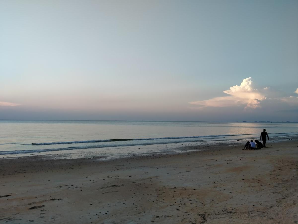 Family Beach Condo Pd At Cocobay Resort Condominium Port Dickson Ngoại thất bức ảnh