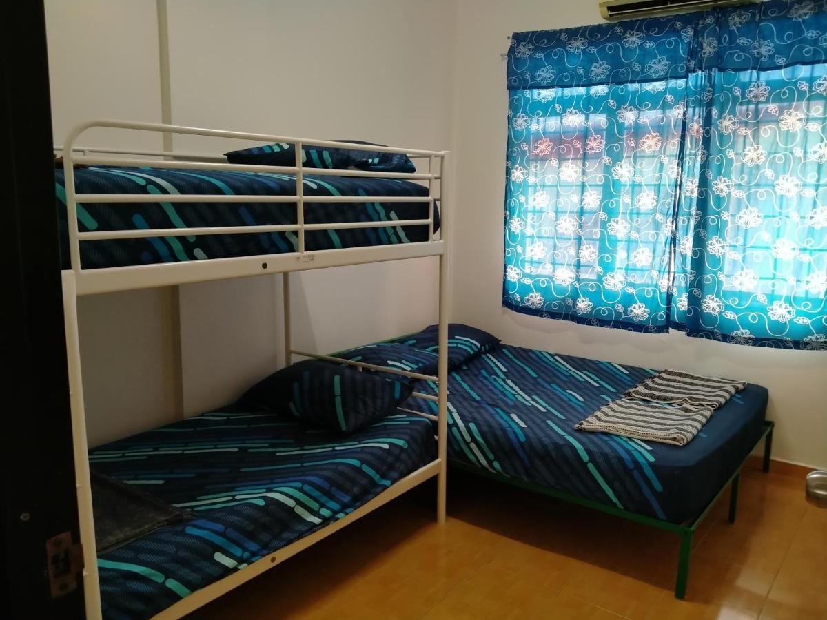Family Beach Condo Pd At Cocobay Resort Condominium Port Dickson Ngoại thất bức ảnh