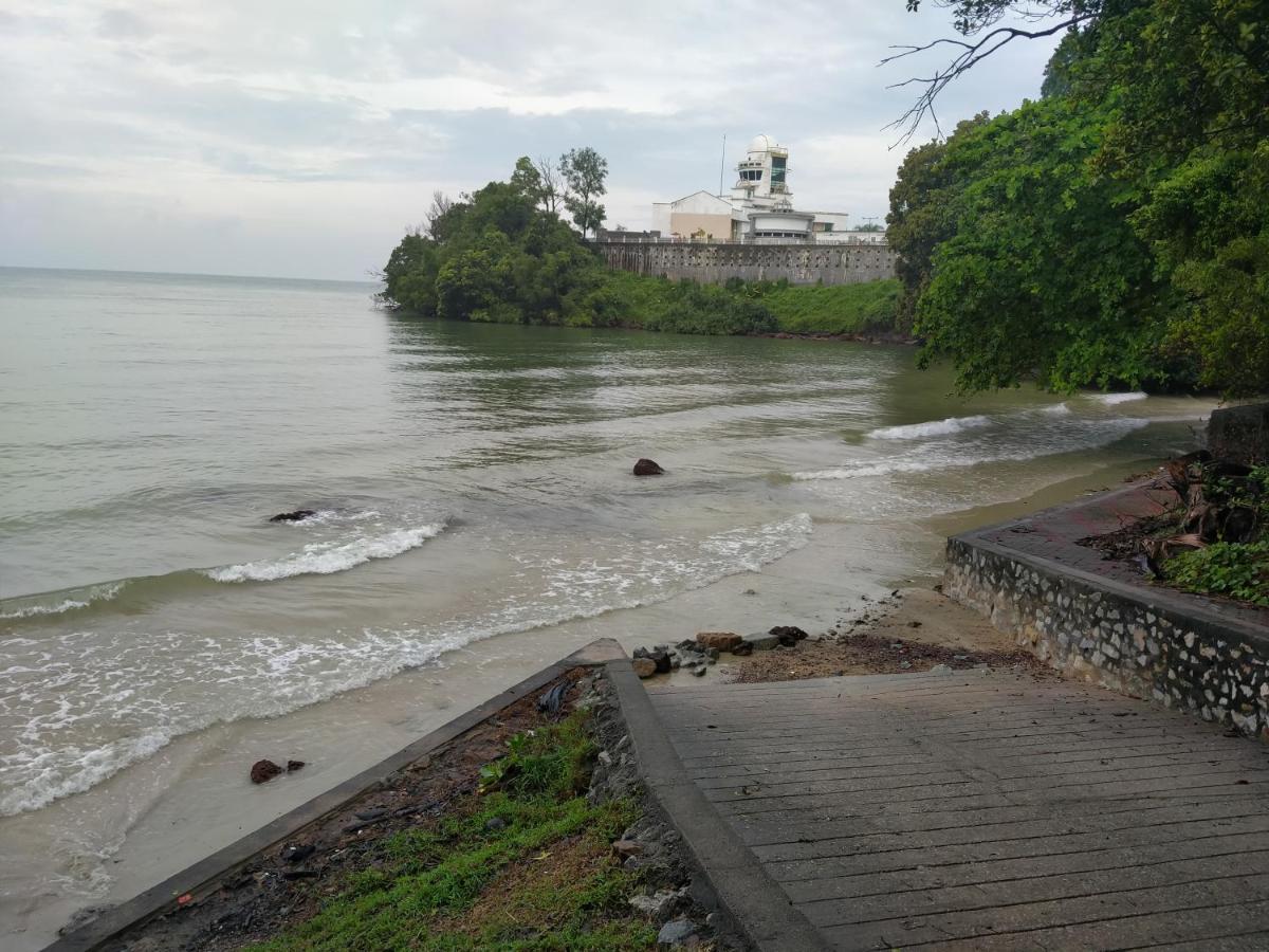 Family Beach Condo Pd At Cocobay Resort Condominium Port Dickson Ngoại thất bức ảnh