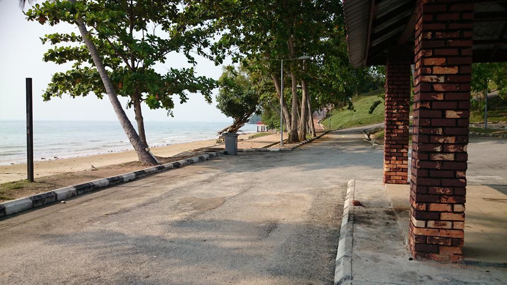 Family Beach Condo Pd At Cocobay Resort Condominium Port Dickson Ngoại thất bức ảnh